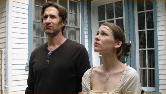 Fugue Howard (Richard Gunn) and Charlotte (Abigail Mittel) move into a mystery in "Fugue".
